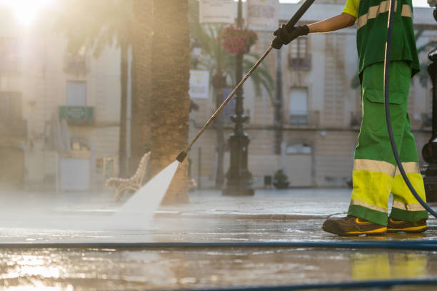 Best Sign and Awning Cleaning  in Belfair, WA